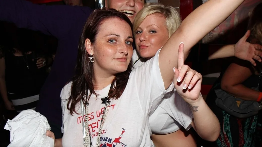 Bar Crawl Frolics #22 - Real Girls Gone Bad - 6471