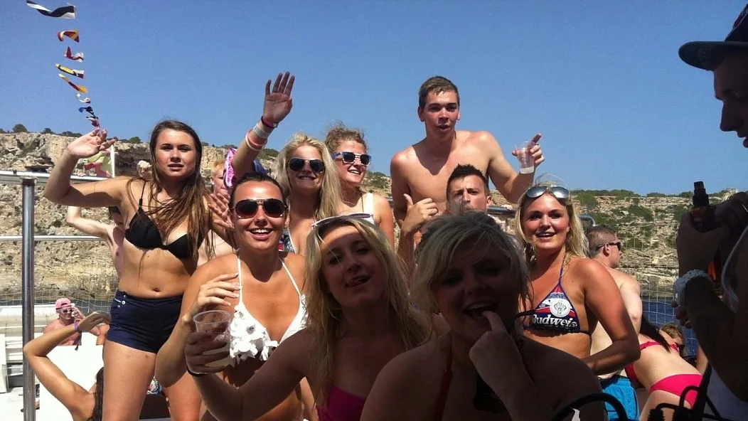 Boat Party #5 - Real Girls Gone Bad - 6609