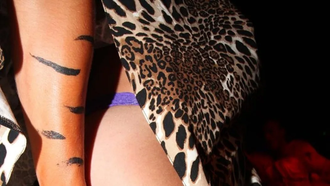 Bar Crawl Frolics #46 - Real Girls Gone Bad - 6675