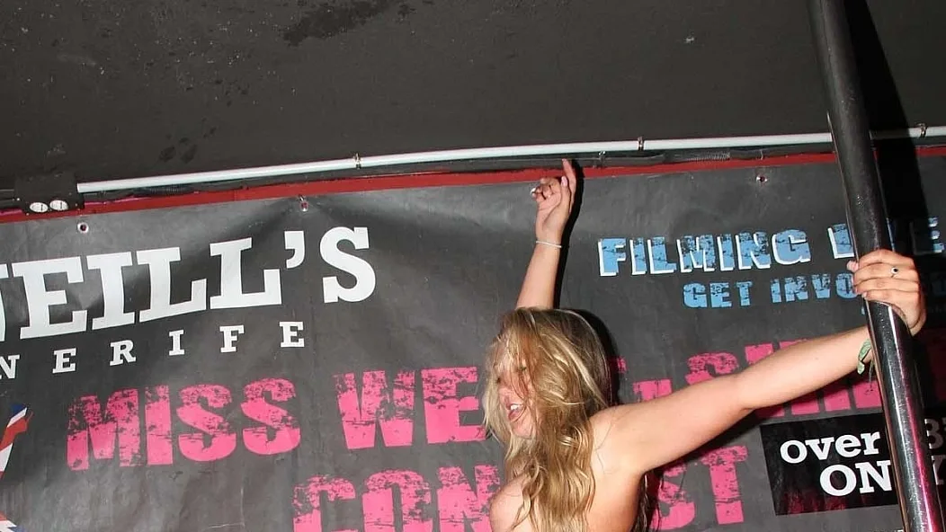 Wet T-Shirt Competition #72 - Real Girls Gone Bad - 6762