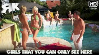 Taking Turns - Euro Sex Parties - 11318