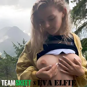 teamskeet-x-eva-elfie