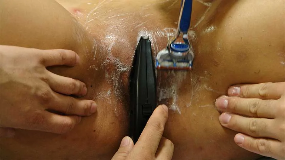 Miyo Saeki made an interesting pussy hair removal video - Japan HDV - 288528