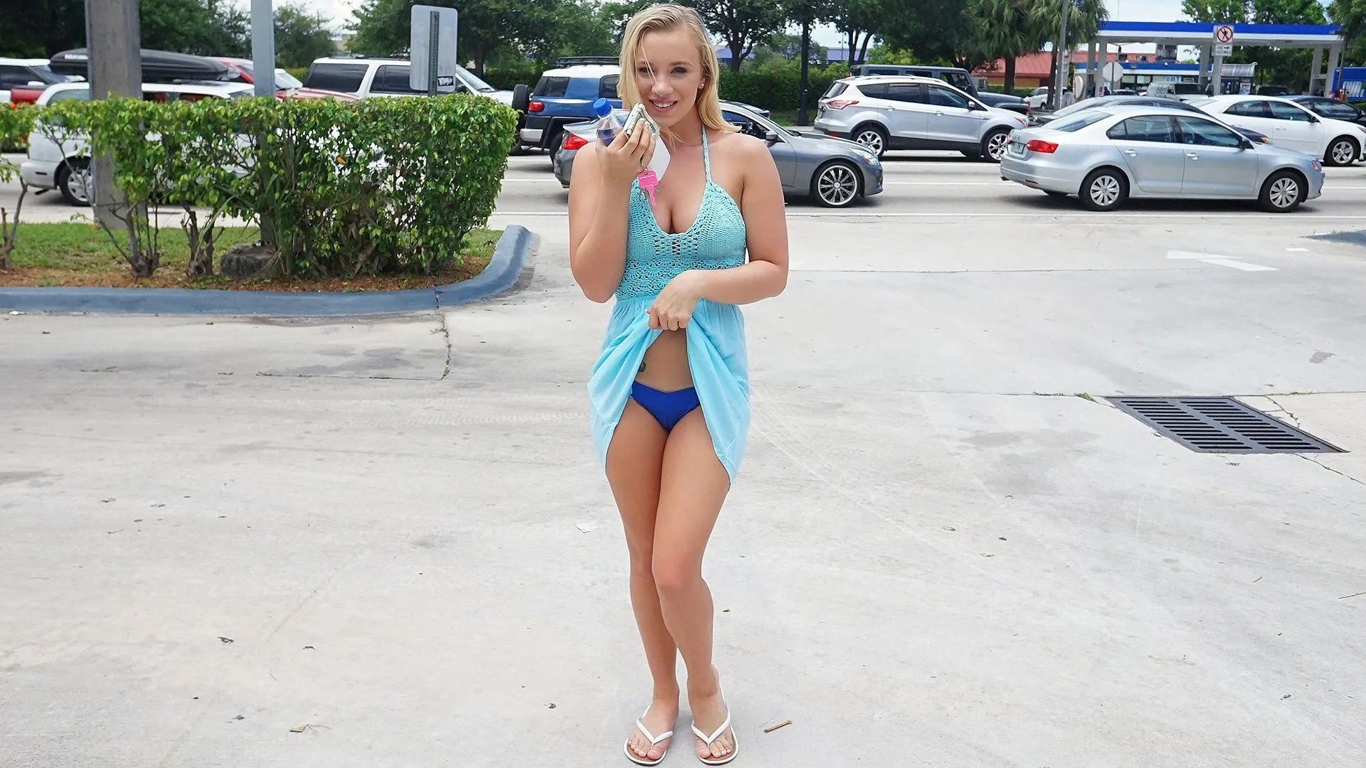 Cute Student Sucks Cock in Public - Public Pickups - 1125827