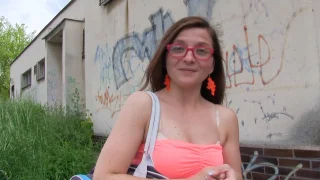 Complete Stranger Gives Nerdy Brunette A Public Creampie - Public Agent - 1123353