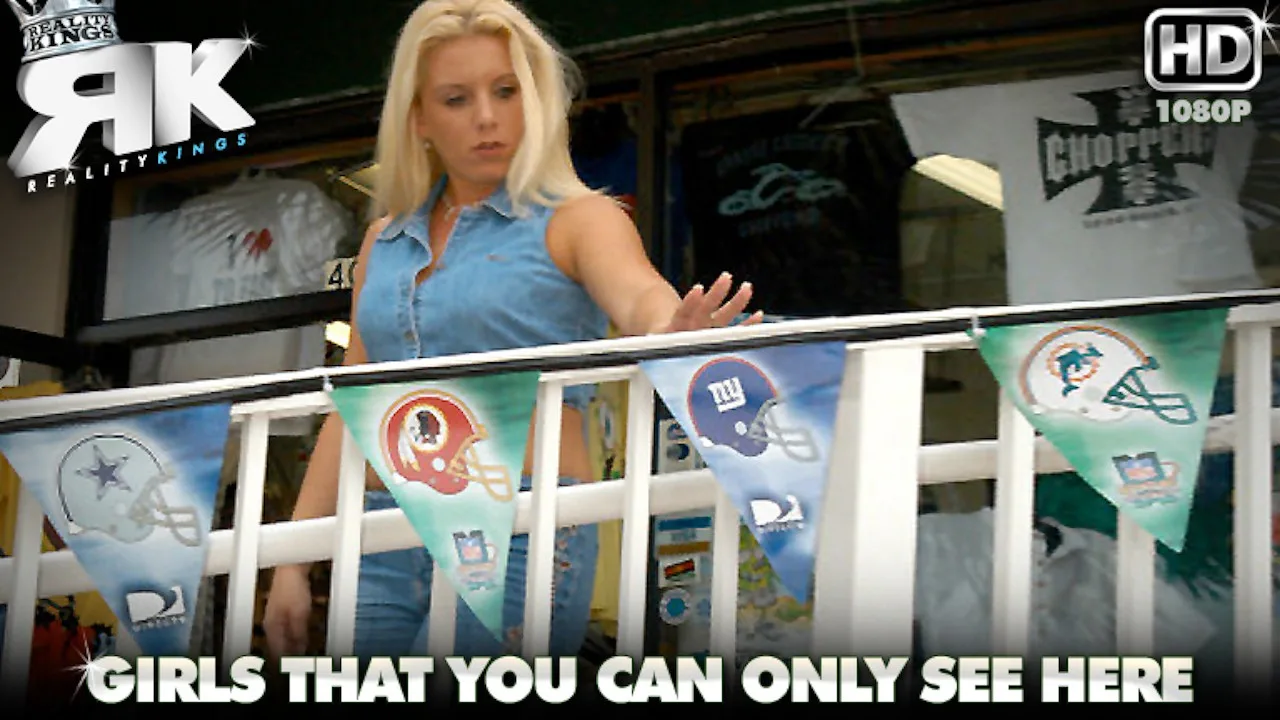 Cumfort Zone - MILF Hunter - 1102601