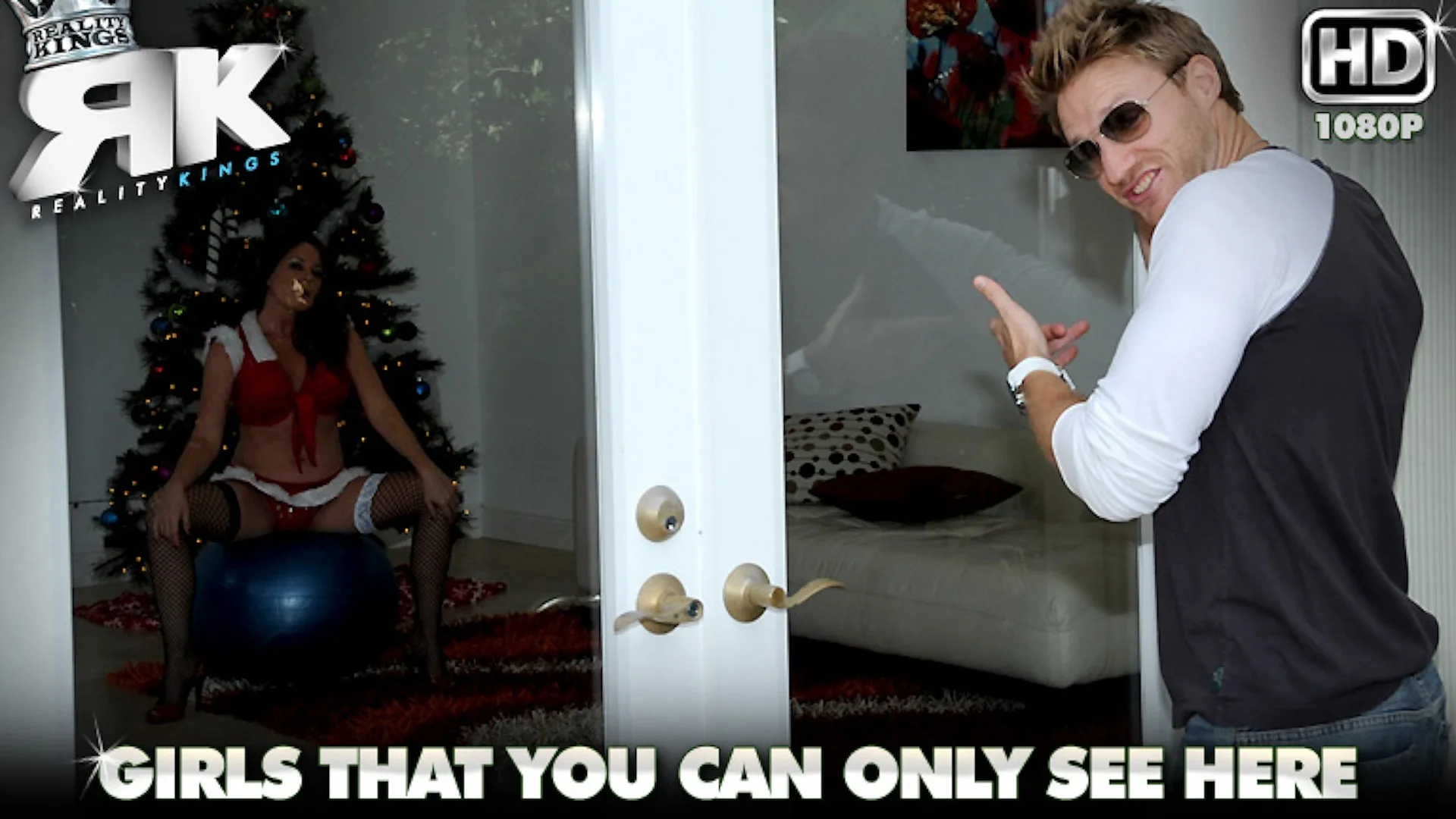 Happy Horny Holiday - MILF Hunter - 1102987