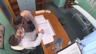 Horny saleswoman strikes a deal with the dirty doctor - Fake Hospital - 1089914