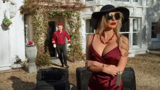 Banging The Bellhop - Milfs Like it Big - 1109627