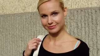 Angie - Bang Bus - 405944