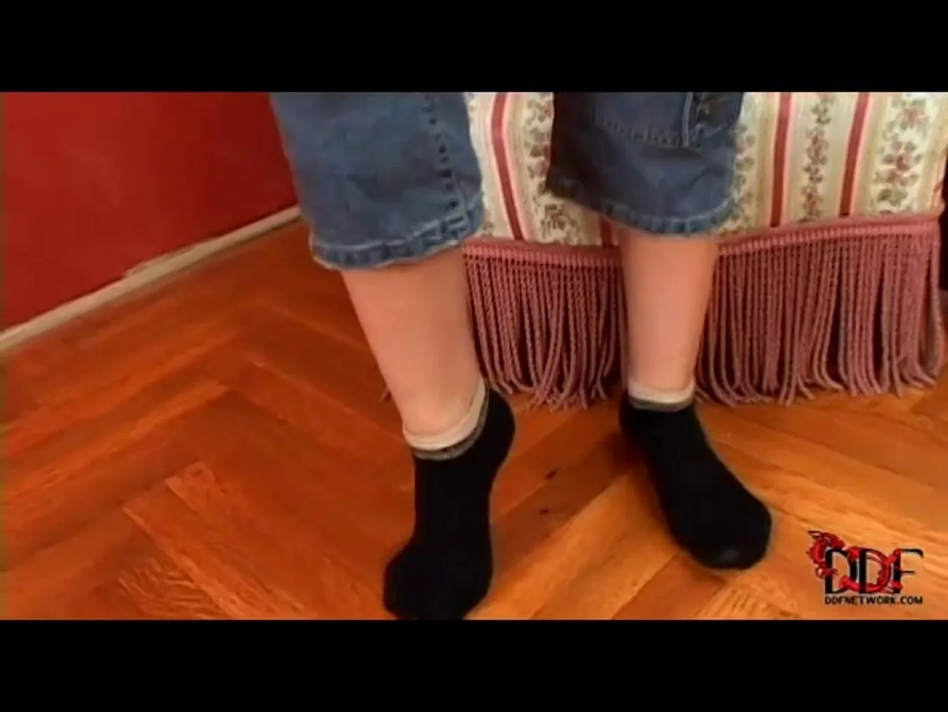 Time machine to her toes! - PornWorld - 100475