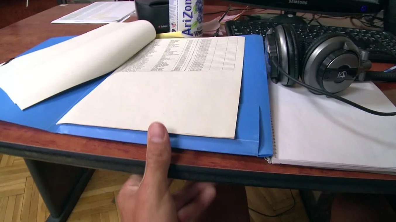 Secretary's Nylon Soles - PornWorld - 105982