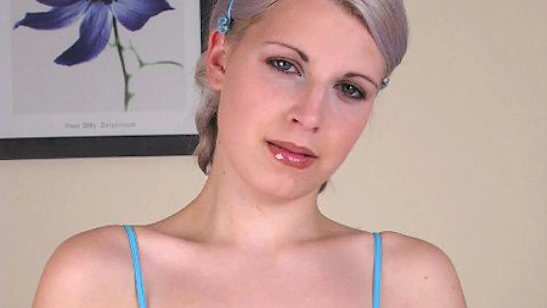 Jenifer Gets The Big 1. - Big Mouthfuls - 25930