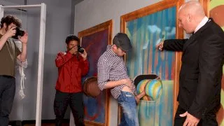 Modern Museum of Fine Ass - Brazzers Exxtra - 27286