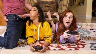 Gamer Girl Threesome Action - Brazzers Exxtra - 29254