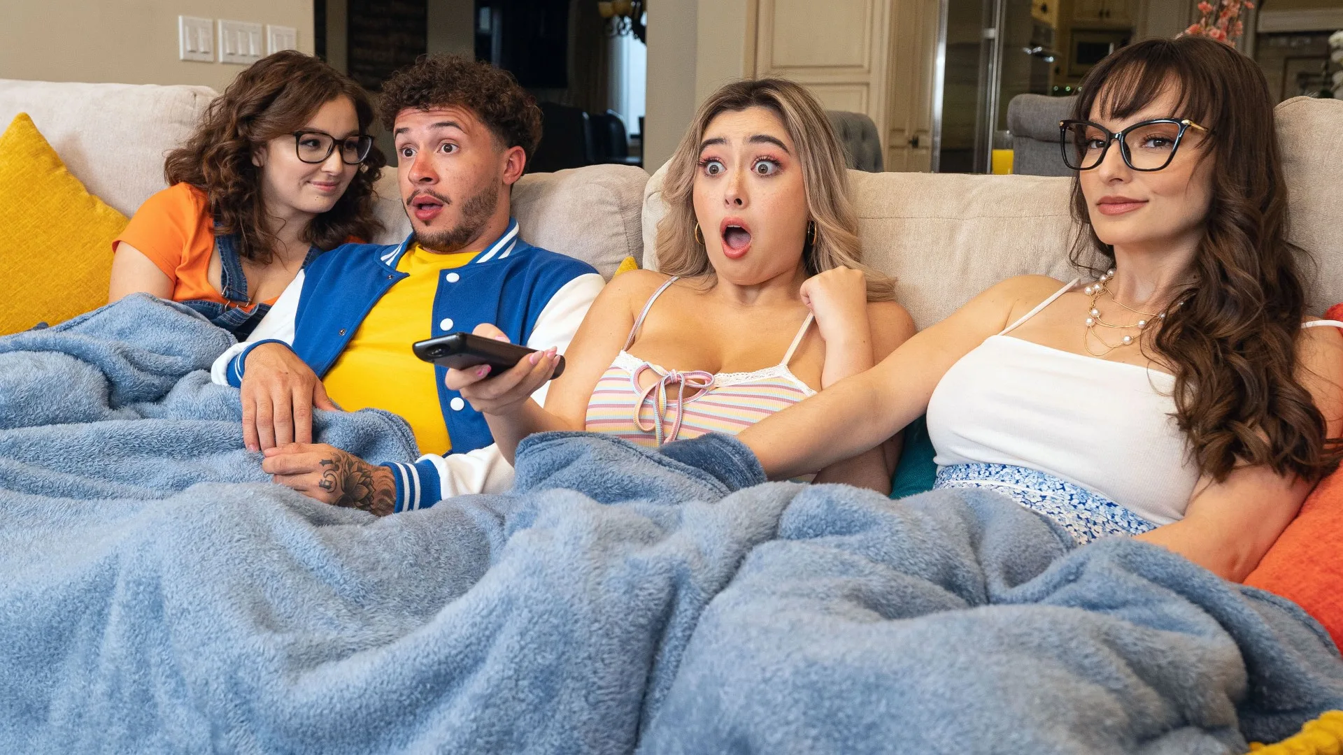 Busted! - The Best Of Getting Caught - Brazzers Exxtra - 34234