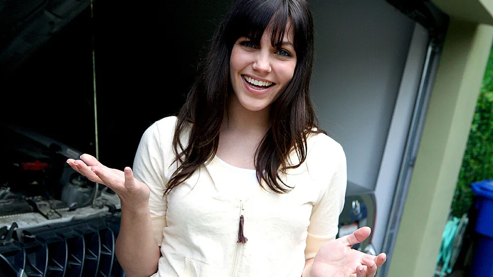 Bobbi Starr fucking in the bed with her small tits - Housewife 1 on 1 - 34746