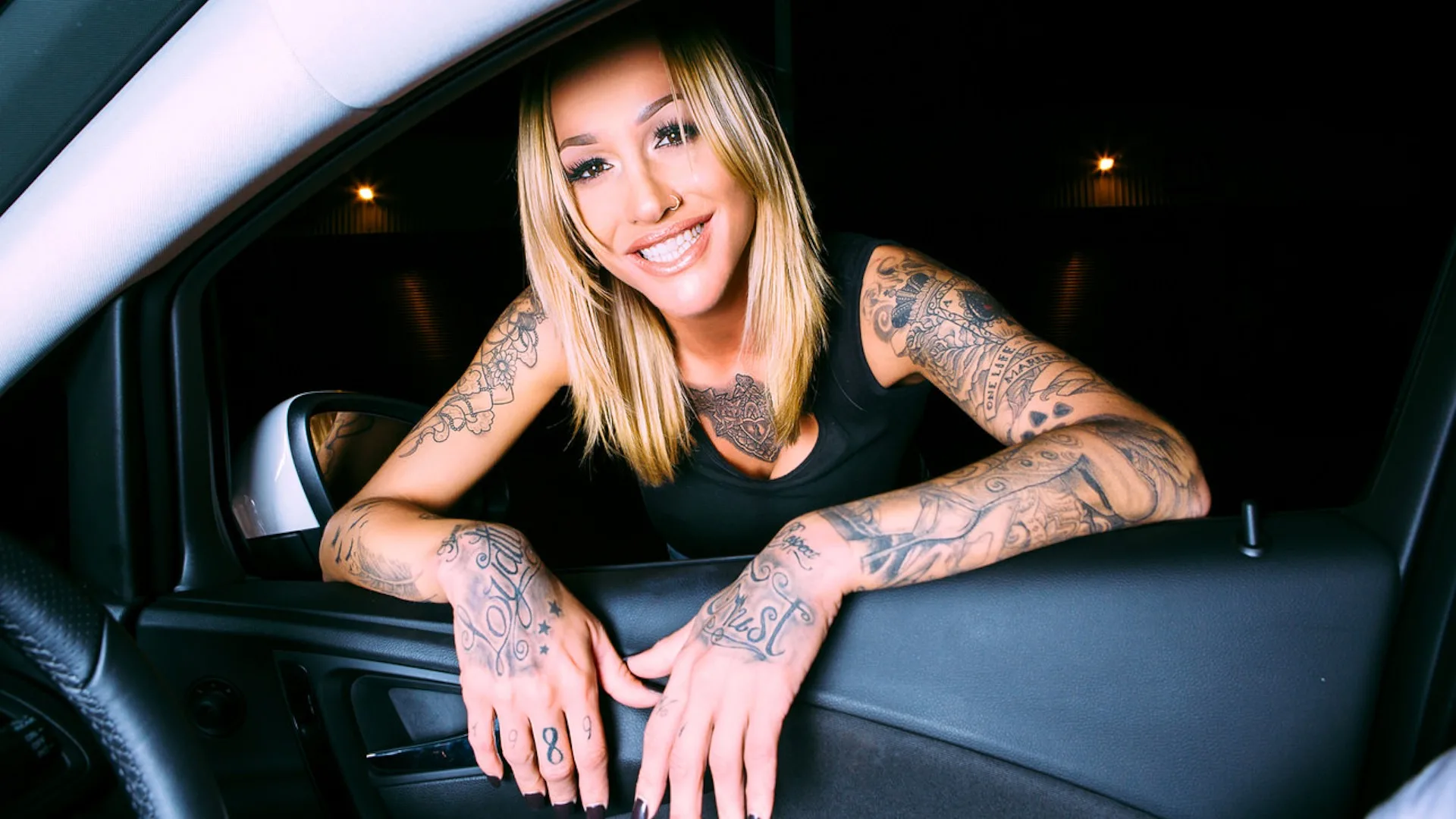 Hookin' Ain't Easy - Digital Playground - 45717