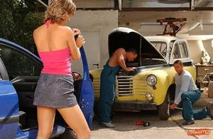 Handy hunks on extra service - 21Sextury - 5369