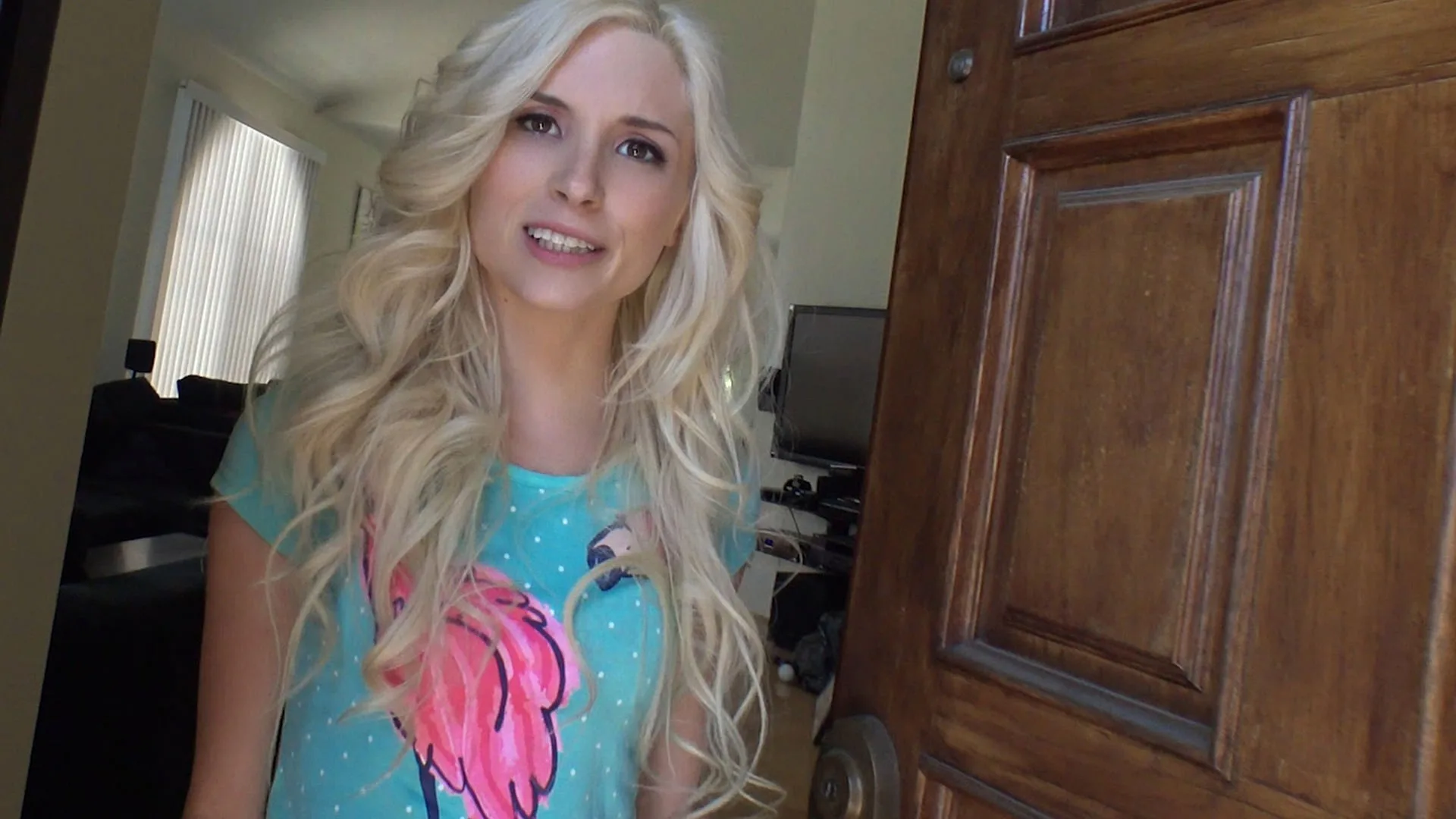 Spinner Gags on a Dick - I Know That Girl - 55426