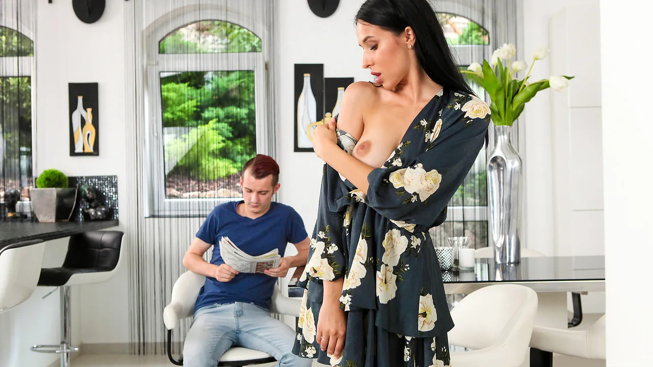 Come Get It - S37:E25 - Nubile Films - 57948