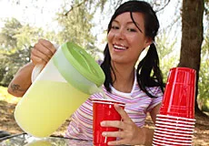 Lemonade Stand Blowjob - PornPros - 64636