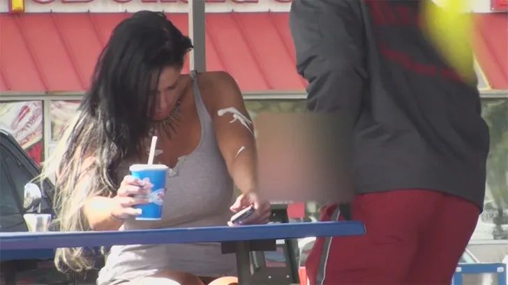 Some Extra Cream For Her Sundae - PornPros - 66081