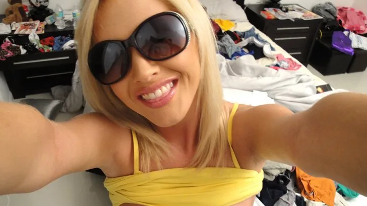 Pretty Chloe's Horny Vacation - PornPros - 67032