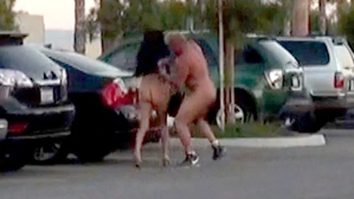 Pervert Streaker Strikes Again - PornPros - 67150