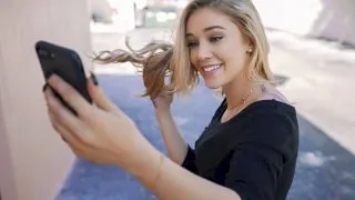 Blonde GF Loves Big Dick - MOFOS Lab - 70248