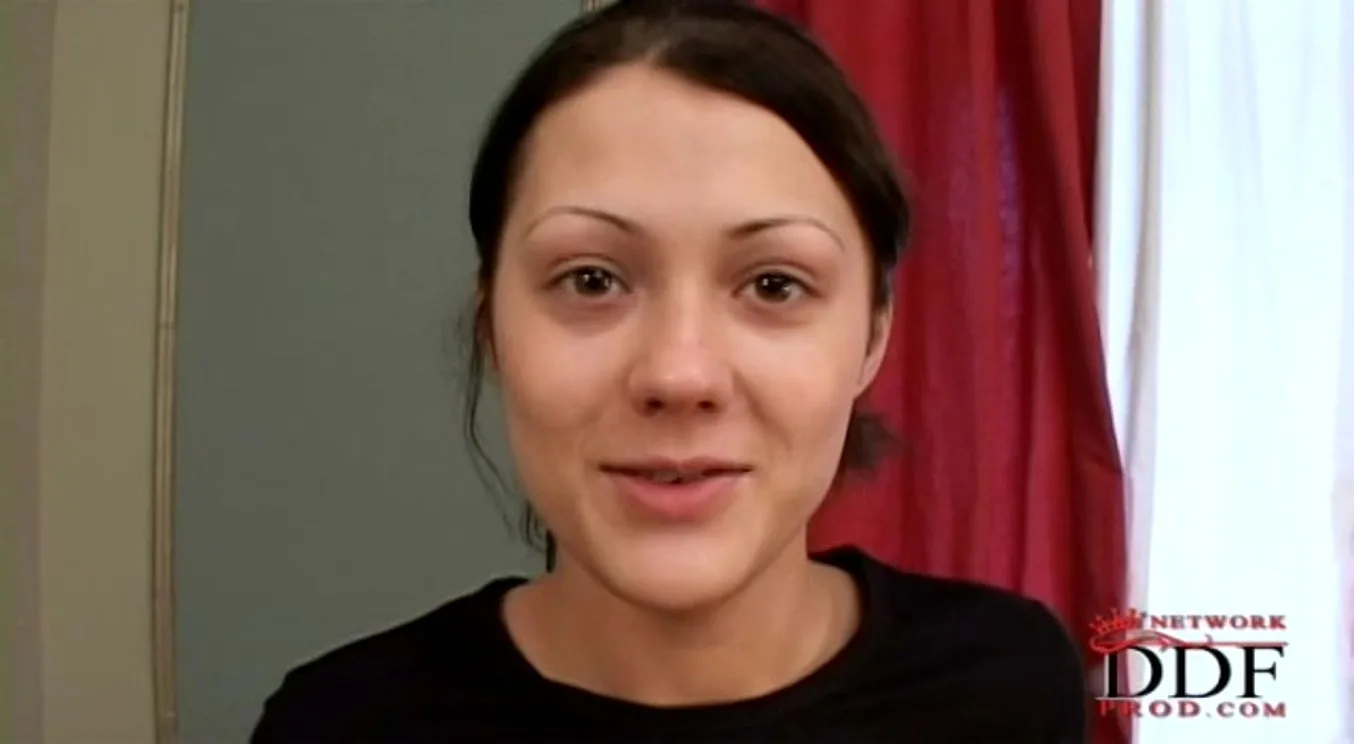 Camera guy gets a lucky knob job! - PornWorld - 74889