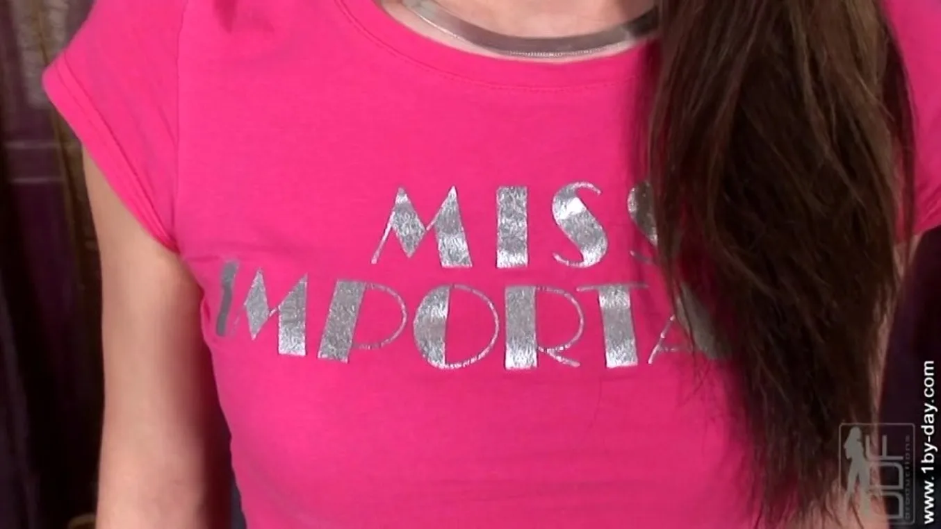 Set your sights on Jessica! - PornWorld - 75421