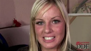 Fresh & sexy newcomer Carol - PornWorld - 81055