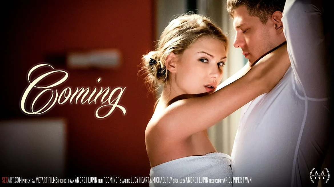 [01/11/2017] - Coming - SEXART - 88117
