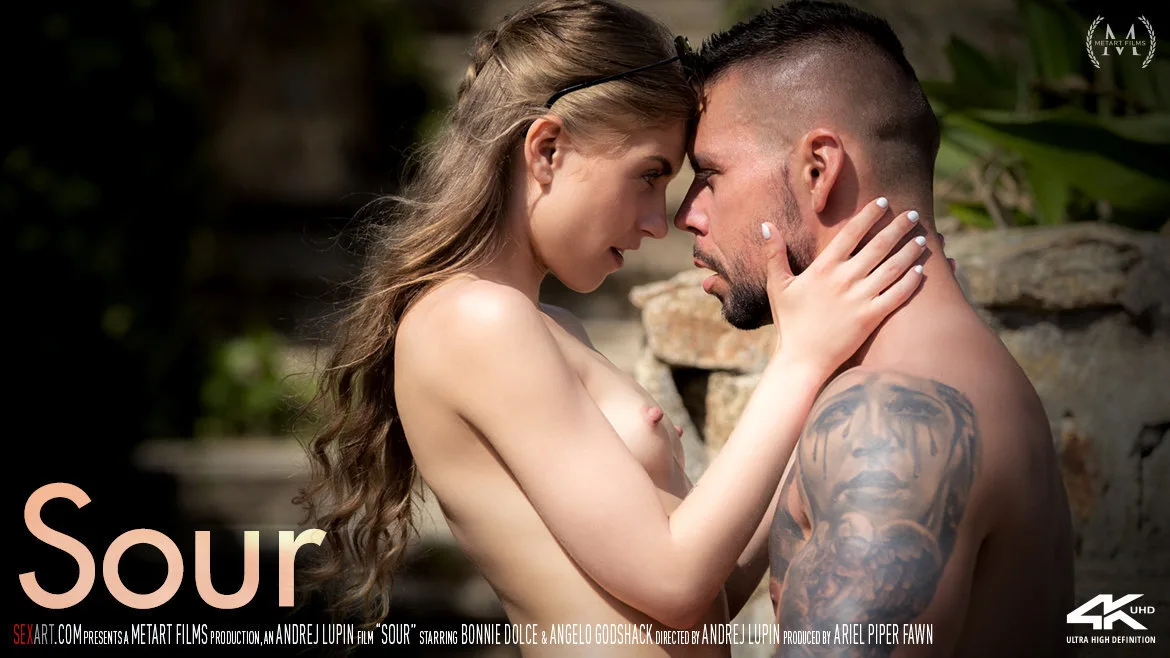 [07/21/2021] - Sour - SEXART - 89557