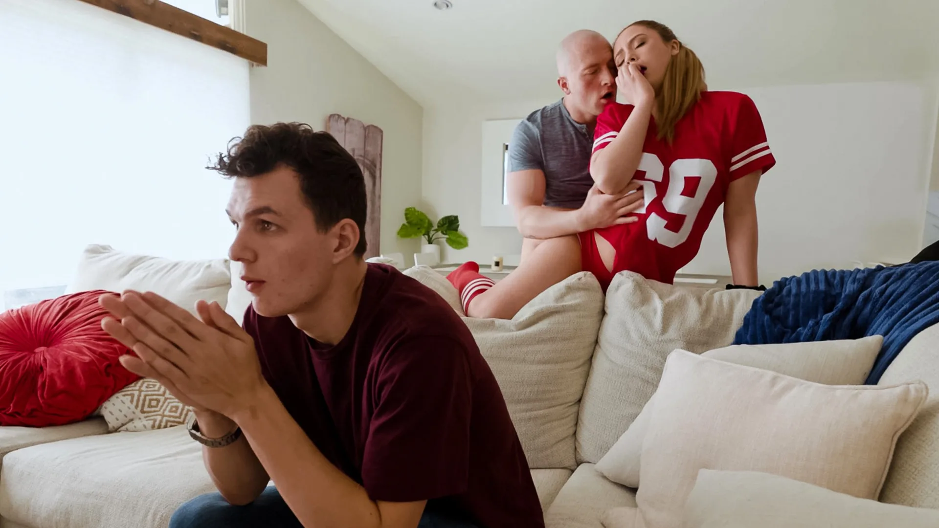 Touch Down Below My Belt - Sneaky Sex - 91333