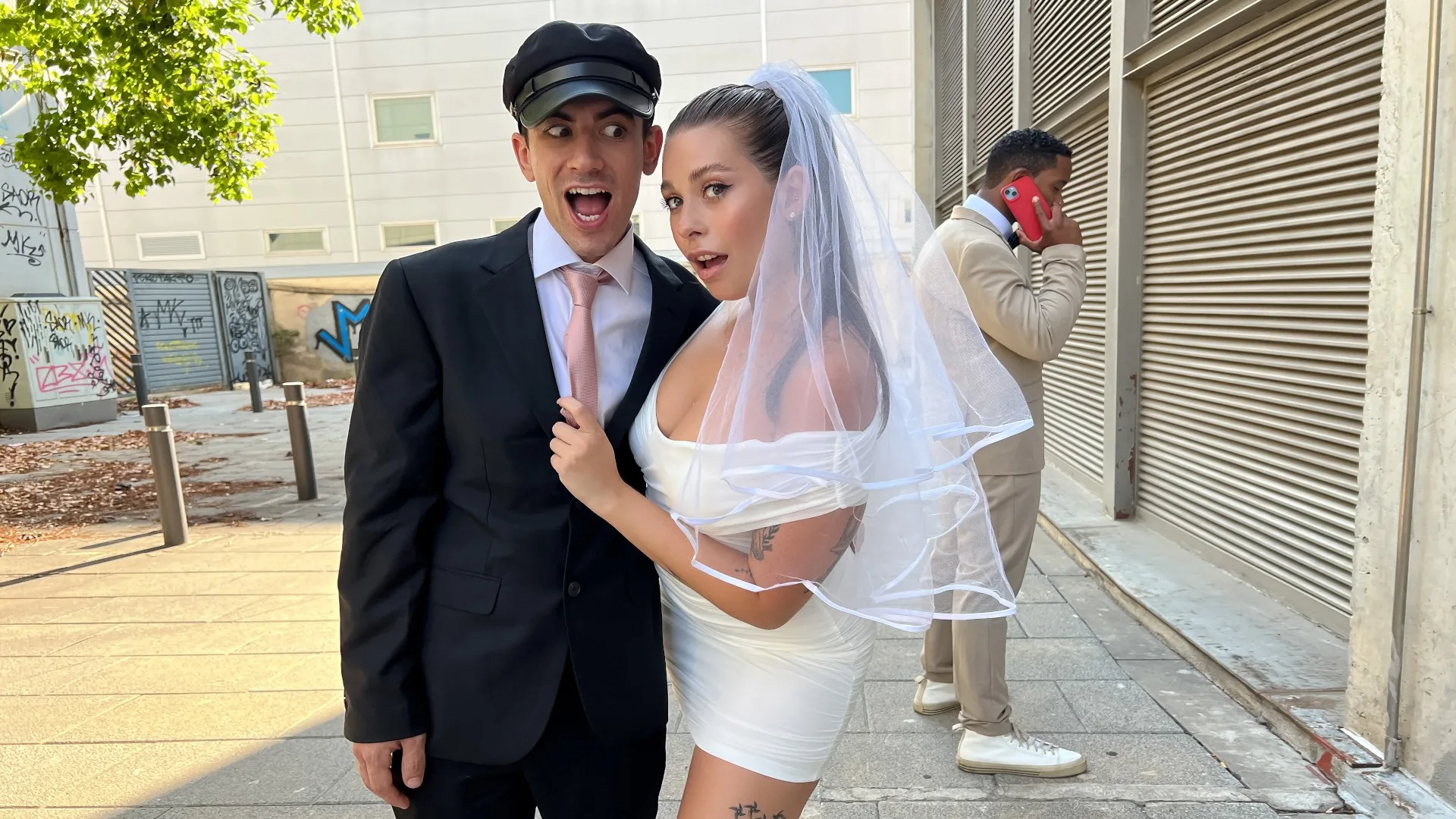 Chauffeur Fucks The Bride - Sneaky Sex - 91367