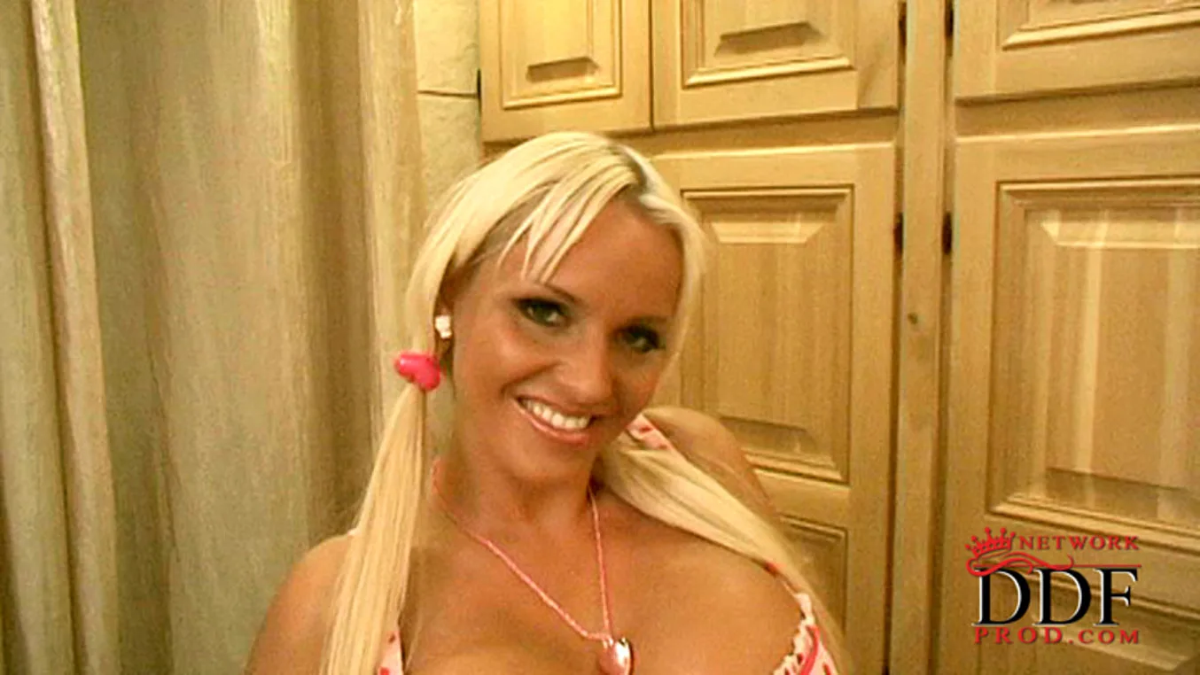 Luscious Latvian hungry for cream! - PornWorld - 99461