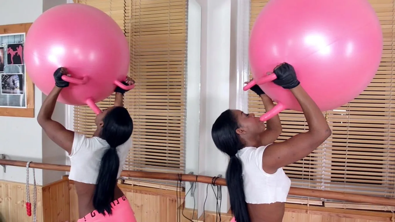 Hard Body British Babe Shows Downblouse and Cameltoe in Gym - PornWorld - 110407