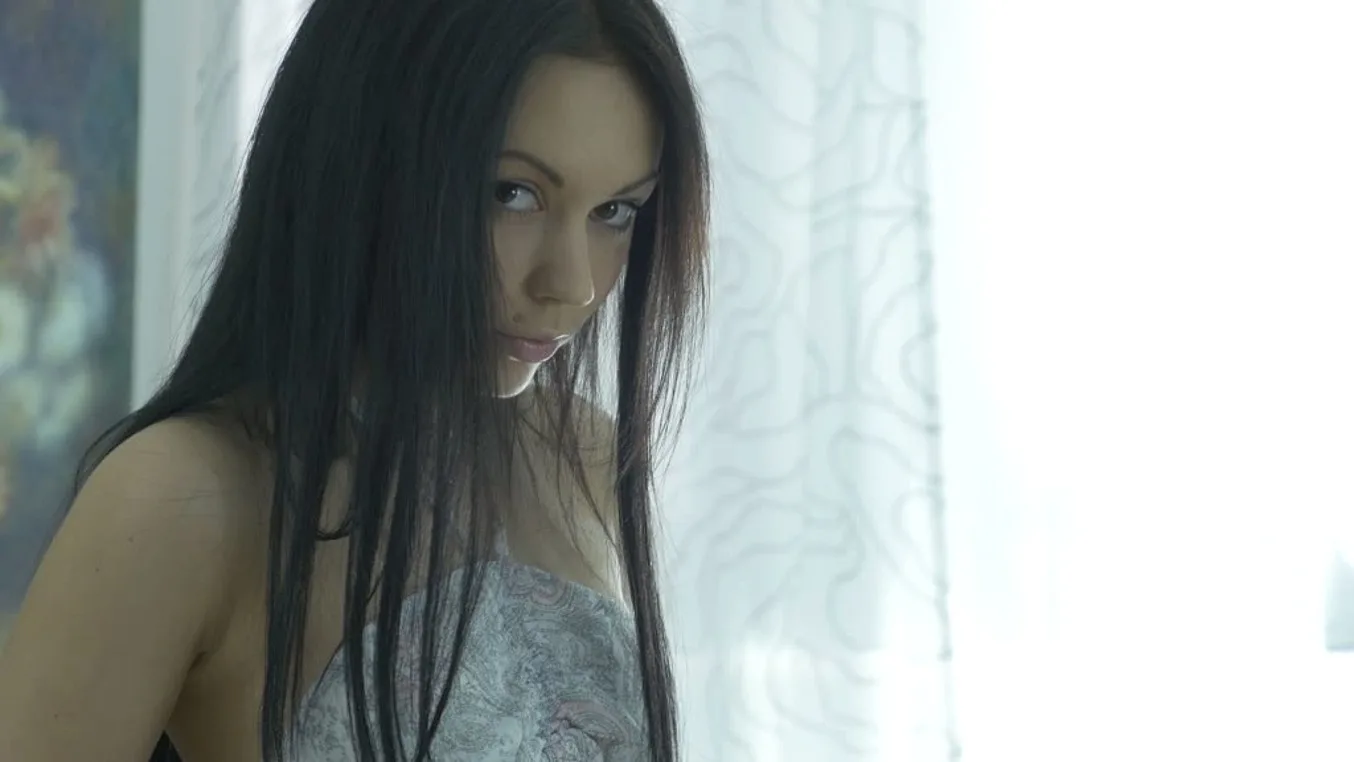 Her Morning Masturbatory Moments - Russian's Sexy AM Routine - PornWorld - 112446