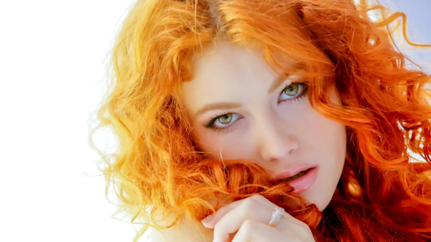 Looks That Kill - The White Boxxx - 122898