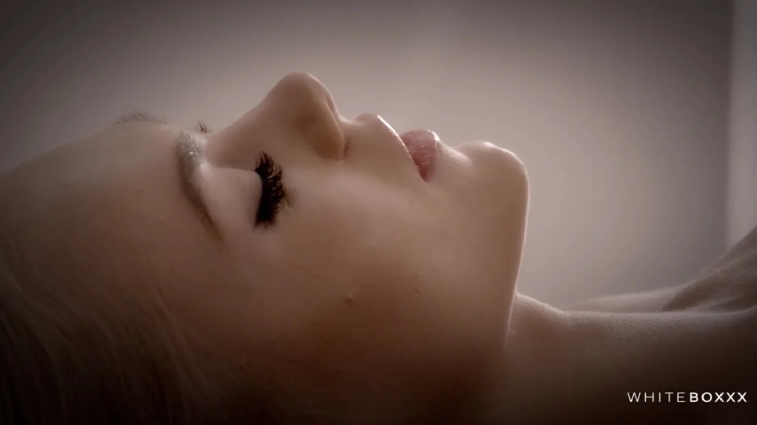 Breakfast Is Blonde - The White Boxxx - 122980