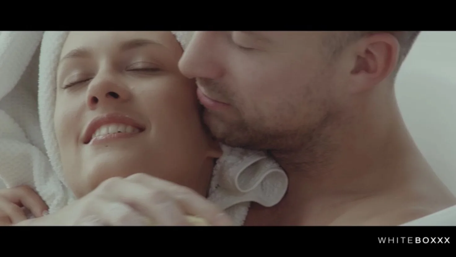 Sensual Bath - The White Boxxx - 123062