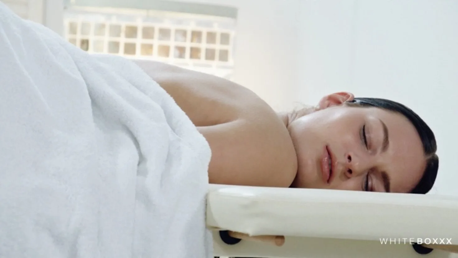 Steamy Massage And Sex With A Horny Couple - The White Boxxx - 123440