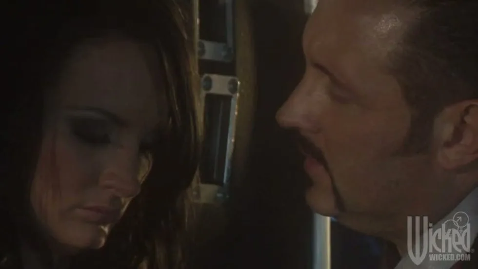 2040 Scene 8 - WICKED - 131402