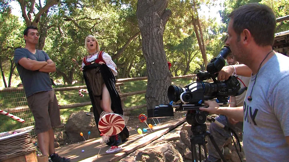 The Craving 2 BTS - WICKED - 134292