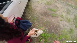 Leaving Her Baggage Behind - Stranded Teens - 1134796