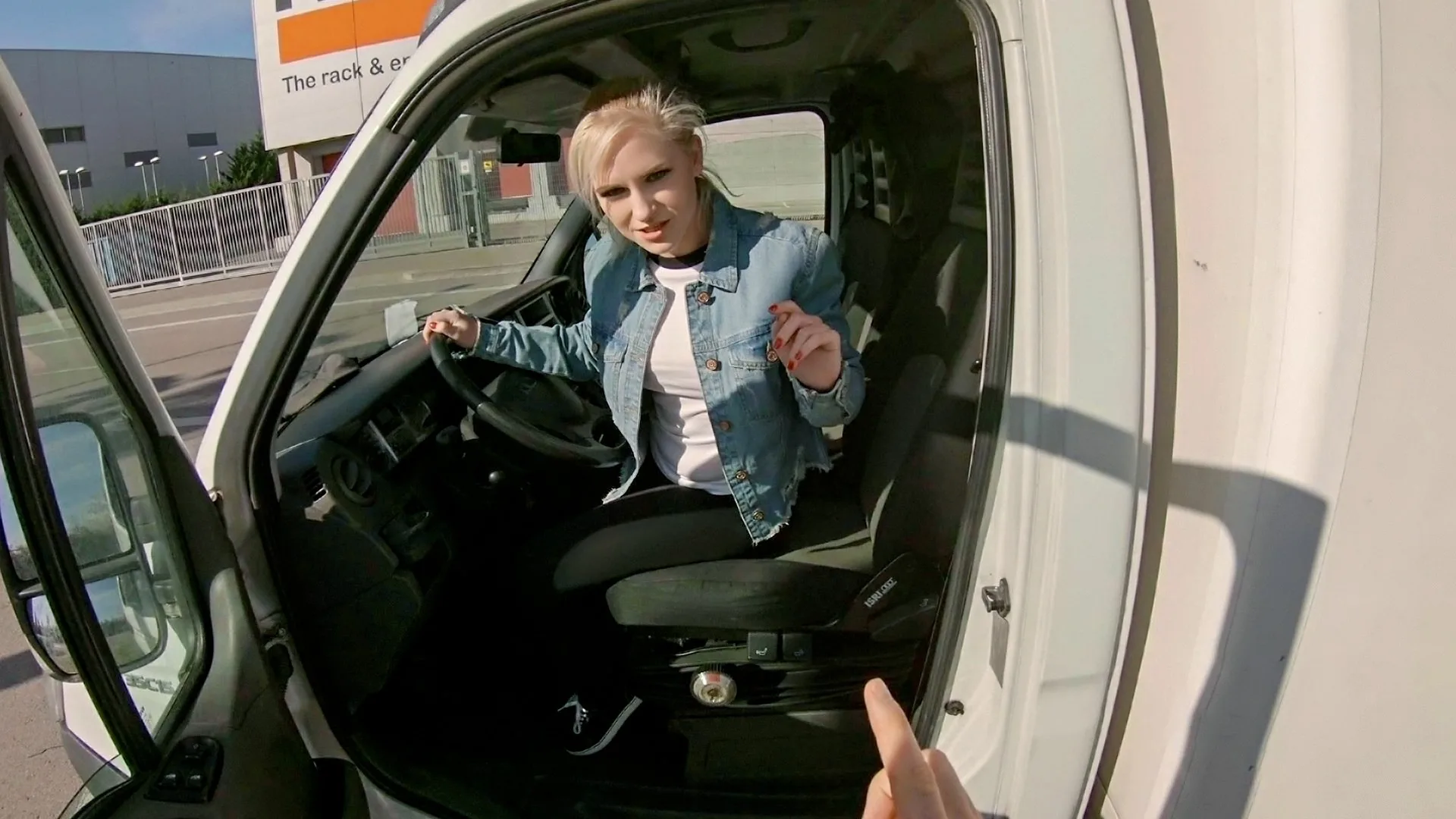 Moving Truck Public Fuck - Stranded Teens - 1134814