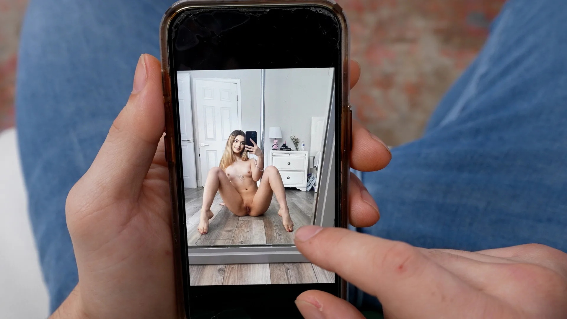 Send Nudes - Sex Selector - 145859