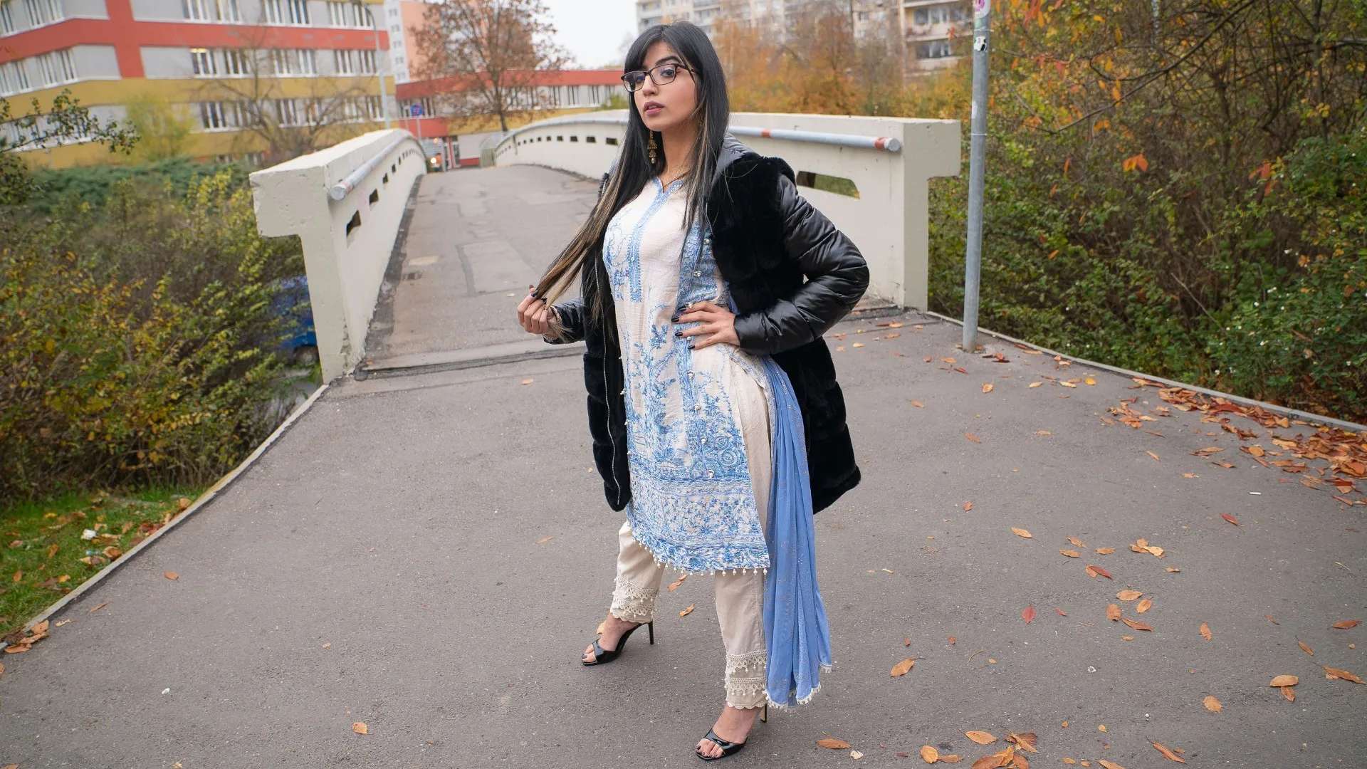 The Present in the Pocket - Public Agent - 1124049